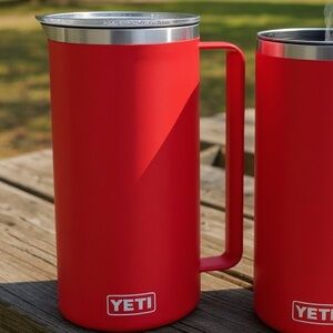 YETI 64 oz Pitcher w  twist-to-lock Lid "Rescue Red" NEW